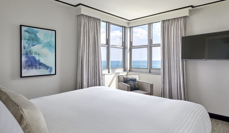 Loews Hotel South Beach - Junior Suite  Bedroom